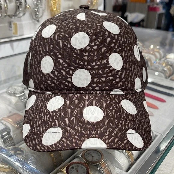 Michael Kors Women's Baseball Cap Hat Adjustable OS Chocolate BROWN DOTS
NWT - Picture 13 of 16